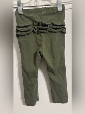 Girls Olive Ruffle Leggings